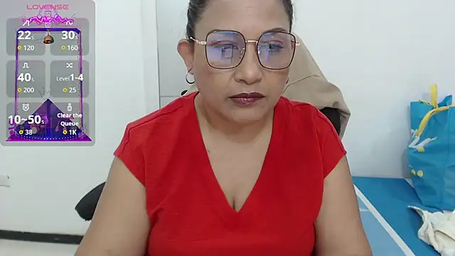 Snapshot of Katha_Marck chatting on 10-06-25, 12:35 Katha Marck online show from 10-06-25, 12:35