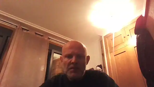 davigochi77bcn online show from 12-18-24, 07:52