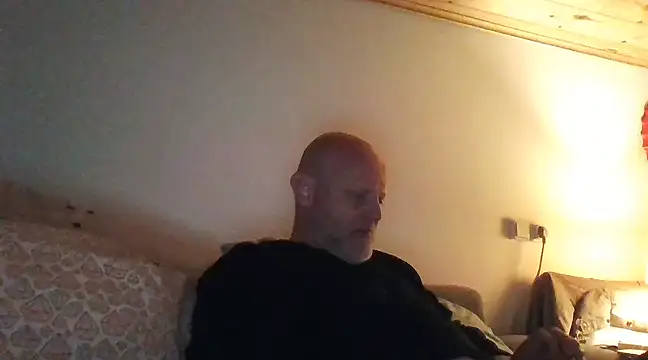 davigochi77bcn online show from 03-05-25, 10:21