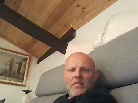 davigochi77bcn online show from 03-19-25, 07:27