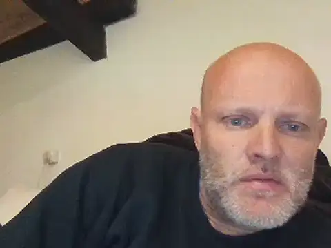 davigochi77bcn online show from 03-21-25, 08:29