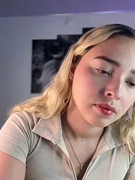 Irisweet  online show from 09-19-25, 09:37