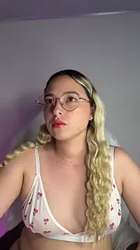 Irisweet  online show from 03-15-26, 09:10