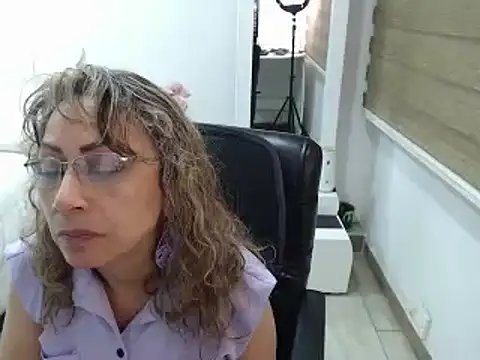 jesy hot online show from 01-29-25, 01:16