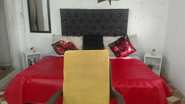 Sweetbigcatt online show from 02-25-25, 08:19