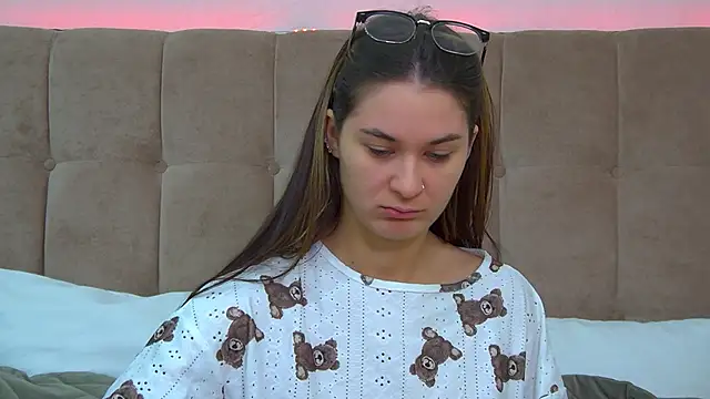 RachelSimpson online show from 01-16-25, 07:20