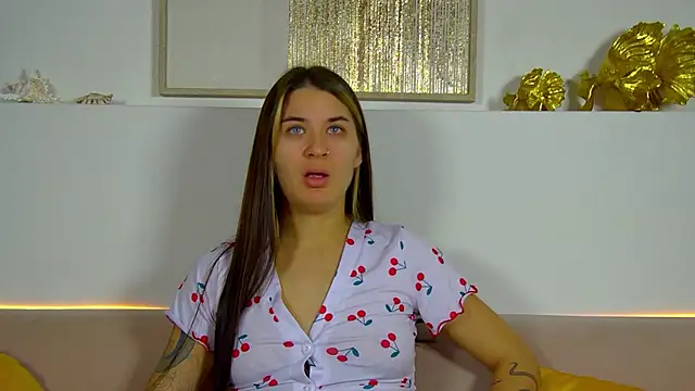 RachelSimpson online show from 11-28-25, 06:21