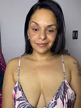 Snapshot of Kataliina chatting on 03-21-26, 08:19 Kataliina online show from 03-21-26, 08:19