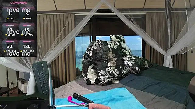 Snapshot of HornyShyAsian chatting on 09-29-25, 06:24 HornyShyAsian online show from 09-29-25, 06:24