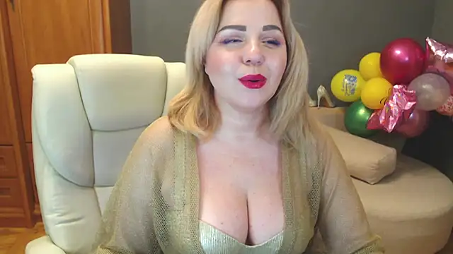 Cute sun online show from 02-12-25, 06:29