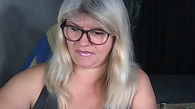 Diana 49 online show from 11-04-25, 08:46