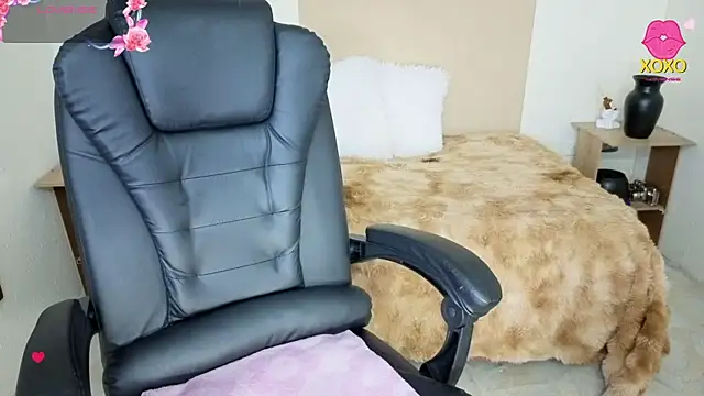 AnisiaFarina online show from 11-04-25, 11:42