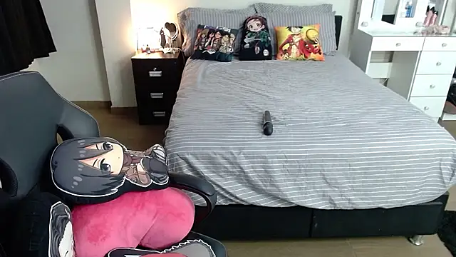 Snapshot of kittykat18x chatting on 01-09-25, 08:33 kittykat18x online show from 01-09-25, 08:33