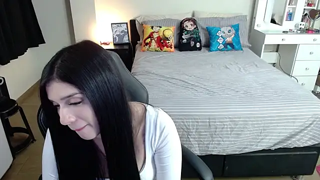 Snapshot of kittykat18x chatting on 02-28-25, 05:37 kittykat18x online show from 02-28-25, 05:37