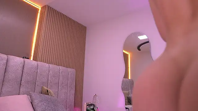 violeta aroca online show from 02-21-26, 03:07