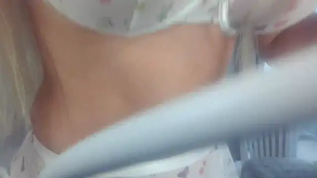 Roshana16 online show from 09-28-25, 02:22