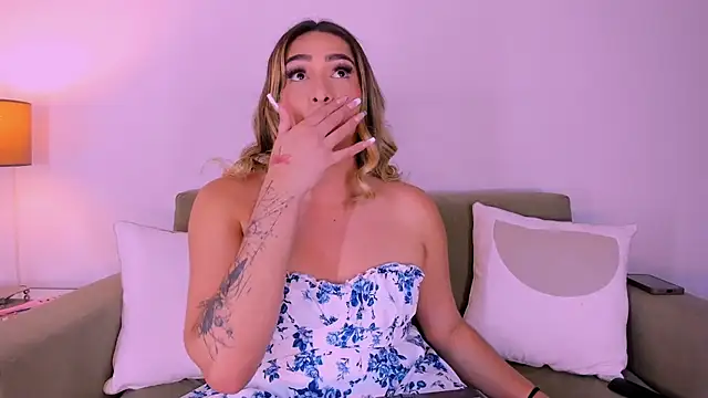 ISABELLASSMITH online show from 03-13-25, 07:53