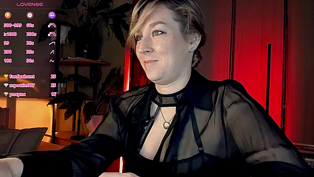 5 in one online show from 10-27-25, 03:54