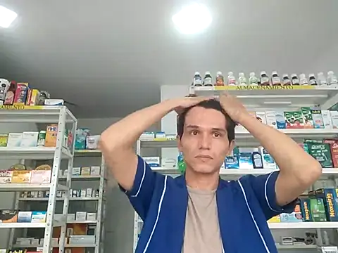 Snapshot of PrivCamZone chatting on 10-10-25, 08:52 PrivCamZone online show from 10-10-25, 08:52