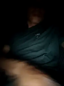 Snapshot of PrivCamZone chatting on 10-28-25, 05:00 PrivCamZone online show from 10-28-25, 05:00