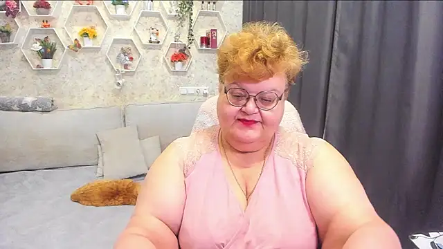 Snapshot of _big_love_ chatting on 04-15-26, 07:58 big love online show from 04-15-26, 07:58