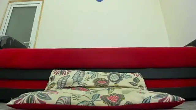 sweetheart loves online show from 10-23-25, 11:42