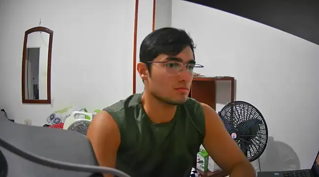 lechero226 online show from 02-04-25, 10:45