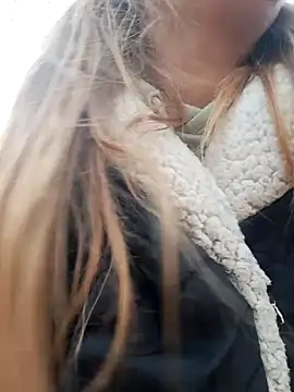 Keli Jessi online show from 12-14-24, 01:27