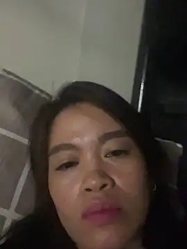 Snapshot of pinay4uwithagoodheart chatting on 05-07-26, 05:07 pinay4uwithagoodheart online show from 05-07-26, 05:07