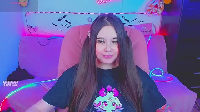 Lolisuccub online show from 04-20-26, 02:31