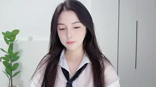 HaagenDazs  online show from 09-17-25, 01:02