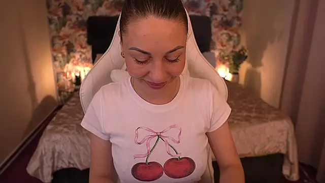 Snapshot of KristiiMax chatting on 05-27-26, 04:26 KristiiMax online show from 05-27-26, 04:26