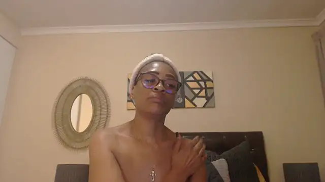 Snapshot of Creamyass22 chatting on 03-15-25, 05:37 Creamyass22 online show from 03-15-25, 05:37