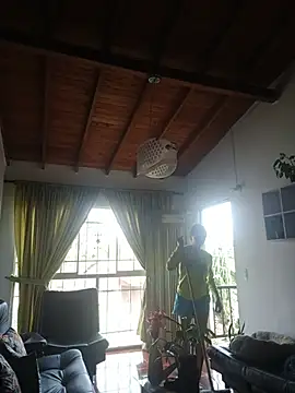 Snapshot of LunaZambrano chatting on 07-17-26, 01:51 LunaZambrano online show from 07-17-26, 01:51