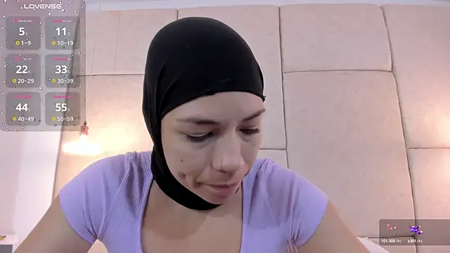 aisha vs online show from 09-23-25, 12:41