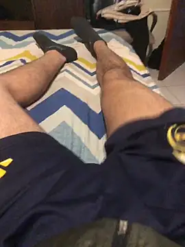 Snapshot of estebanlesca chatting on 05-29-26, 08:40 estebanlesca online show from 05-29-26, 08:40