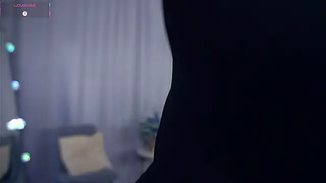 Snapshot of AmmyScotch chatting on 01-14-26, 04:18 AmmyScotch online show from 01-14-26, 04:18