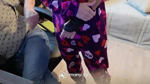 Snapshot of scorvierge@xh chatting on 10-01-25, 04:35 scorviergexh online show from 10-01-25, 04:35