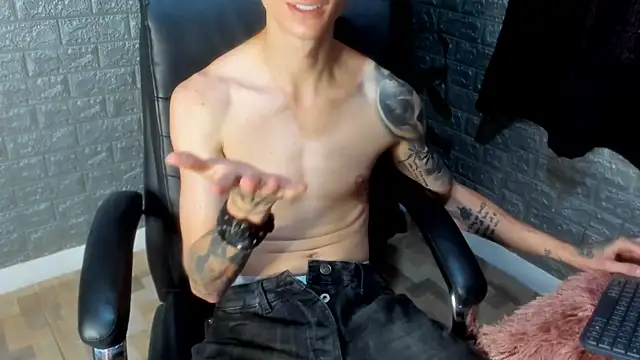 Dmtry6 online show from 11-28-25, 05:48