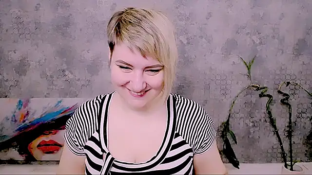 Snapshot of Djullia chatting on 03-15-26, 06:08 Djullia online show from 03-15-26, 06:08