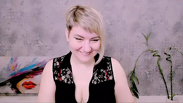 Snapshot of Djullia chatting on 03-21-26, 06:07 Djullia online show from 03-21-26, 06:07