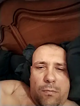 manubm03 online show from 11-28-25, 09:45