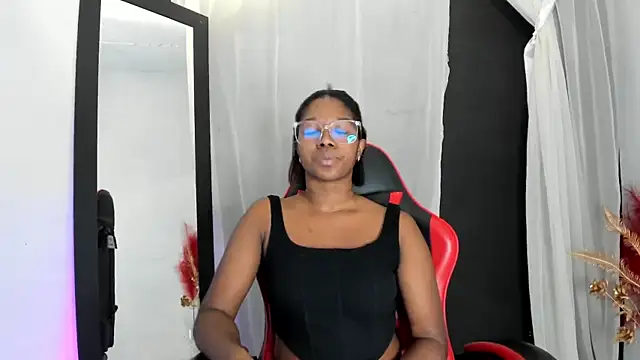 Snapshot of nilosolem chatting on 06-19-26, 07:28 nilosolem online show from 06-19-26, 07:28
