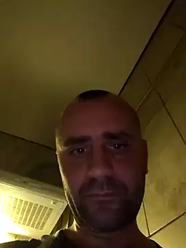 Snapshot of Govora chatting on 01-06-25, 10:15 Govora online show from 01-06-25, 10:15