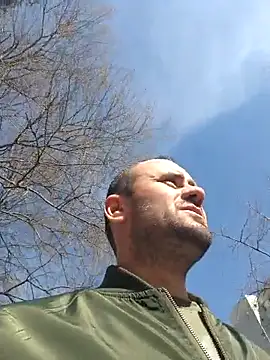 Snapshot of Govora chatting on 03-06-25, 09:03 Govora online show from 03-06-25, 09:03