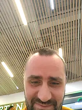 Snapshot of Govora chatting on 03-10-25, 07:40 Govora online show from 03-10-25, 07:40