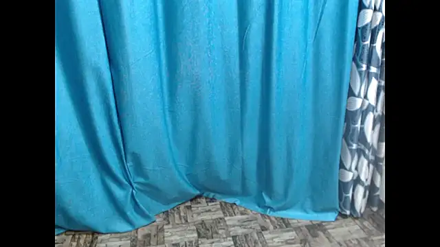 Snapshot of CuteRhea69 chatting on 02-14-25, 04:09 CuteRhea69 online show from 02-14-25, 04:09
