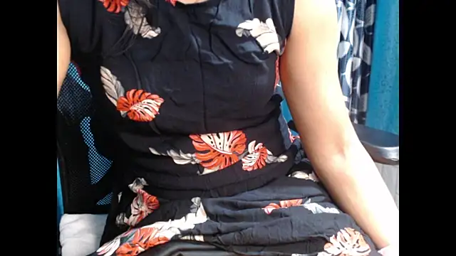 Snapshot of CuteRhea69 chatting on 02-19-25, 03:38 CuteRhea69 online show from 02-19-25, 03:38