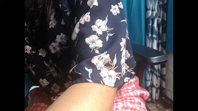 Snapshot of CuteRhea69 chatting on 02-28-25, 10:20 CuteRhea69 online show from 02-28-25, 10:20