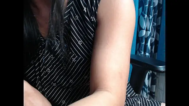 Snapshot of CuteRhea69 chatting on 03-15-25, 04:54 CuteRhea69 online show from 03-15-25, 04:54